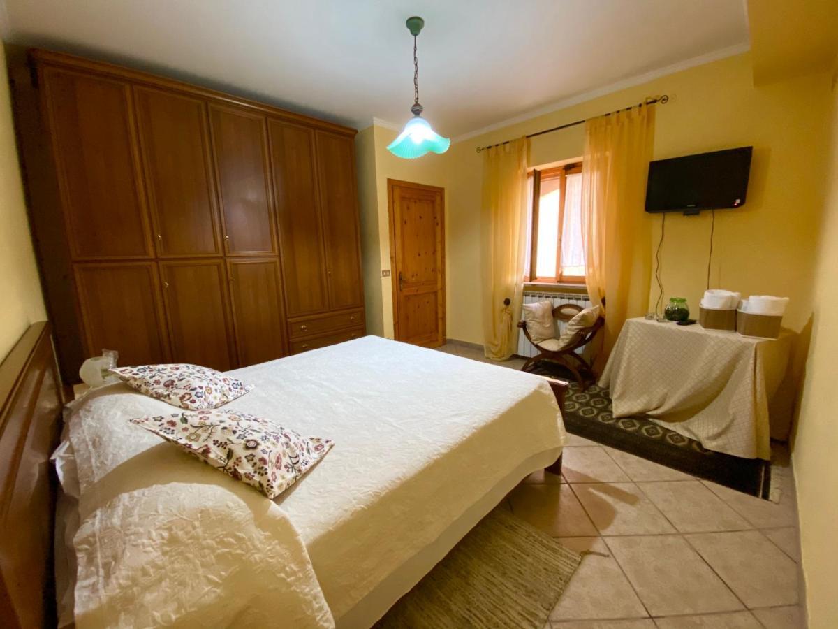 B&B A Casa Di Nonna Massa d'Albe Dış mekan fotoğraf