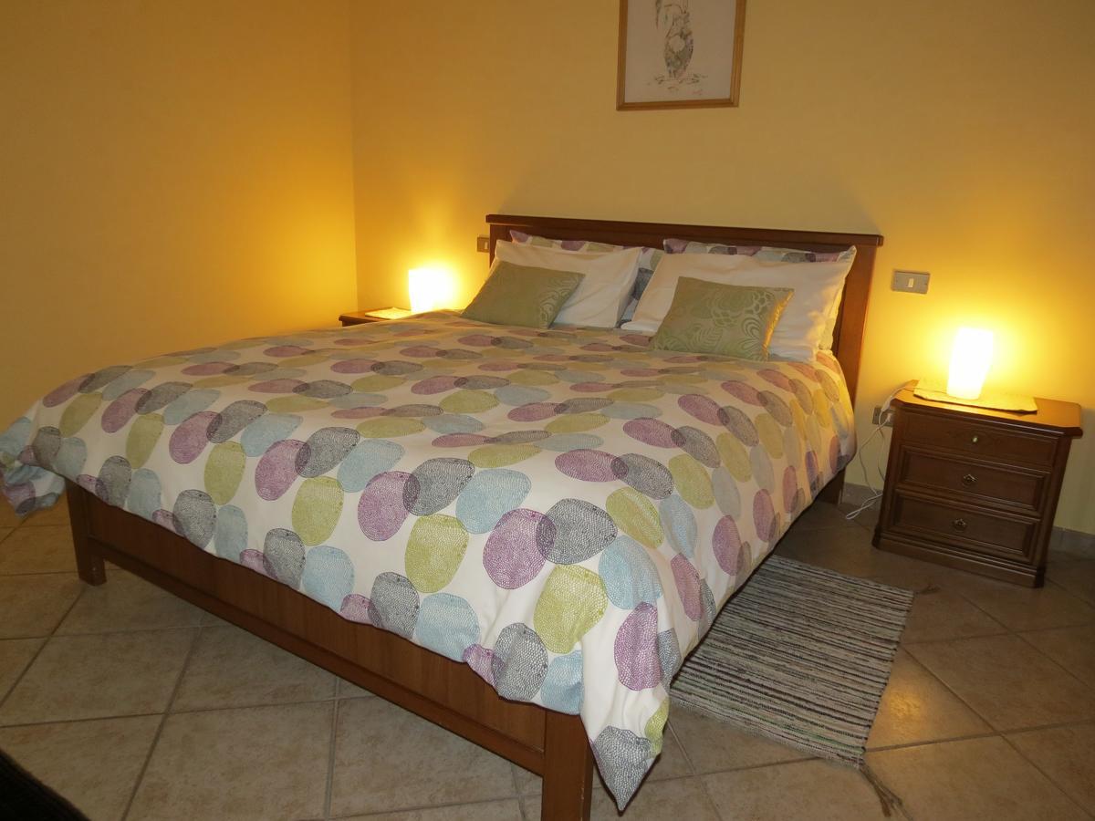 B&B A Casa Di Nonna Massa d'Albe Dış mekan fotoğraf