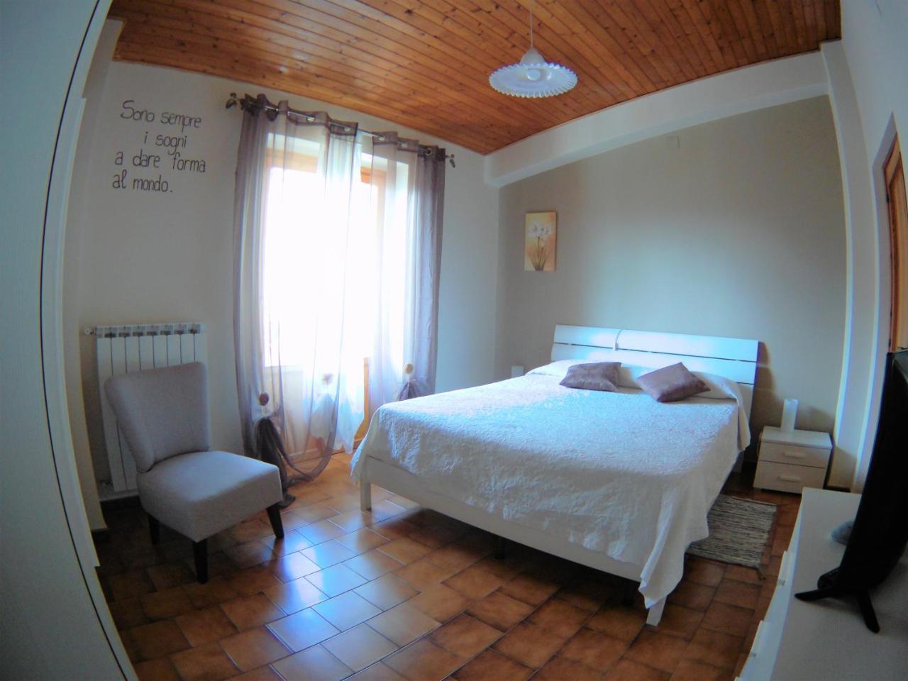 B&B A Casa Di Nonna Massa d'Albe Dış mekan fotoğraf