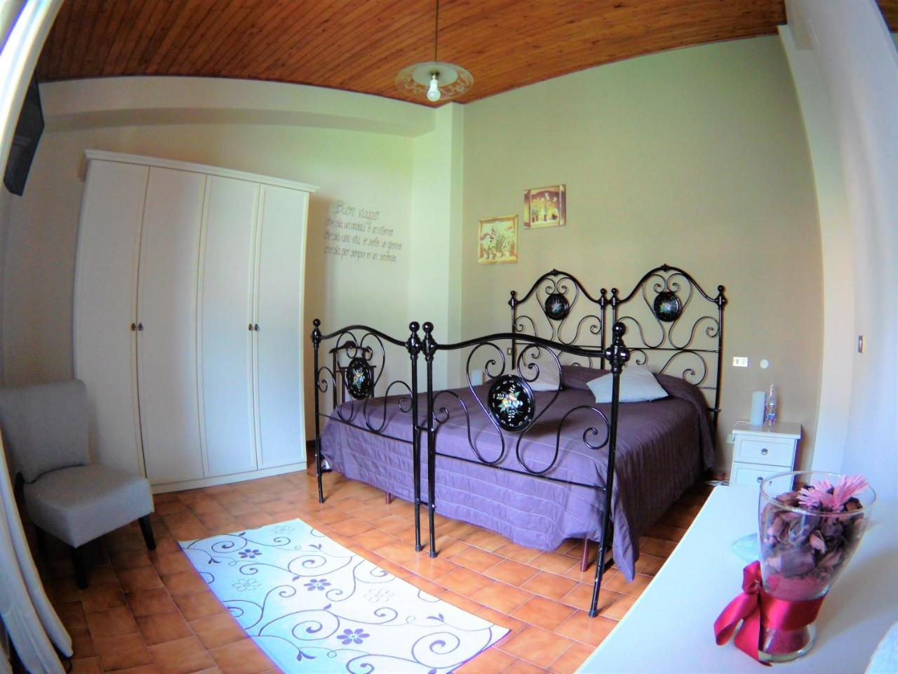 B&B A Casa Di Nonna Massa d'Albe Dış mekan fotoğraf